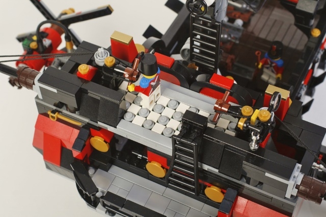 LEGO MOC - Steampunk Machine - FS-041m: фото кормы сверху 